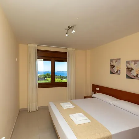 아파트호텔 Apartamentos Eira Do Mar Sanxenxo 2*